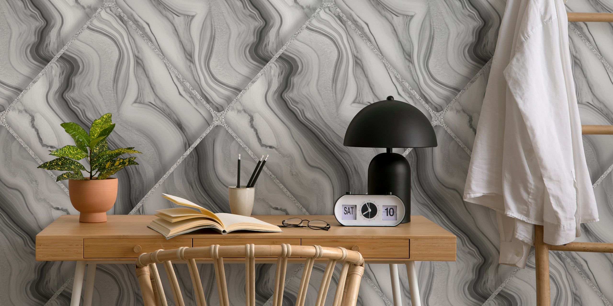 Papel pintado De Luxe Marble Rhombus Rhapsody Silver