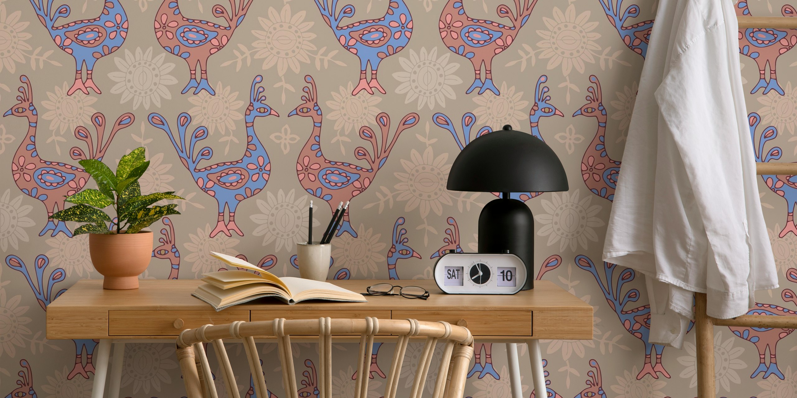Peacock Garden papel tapiz boho en una habitación