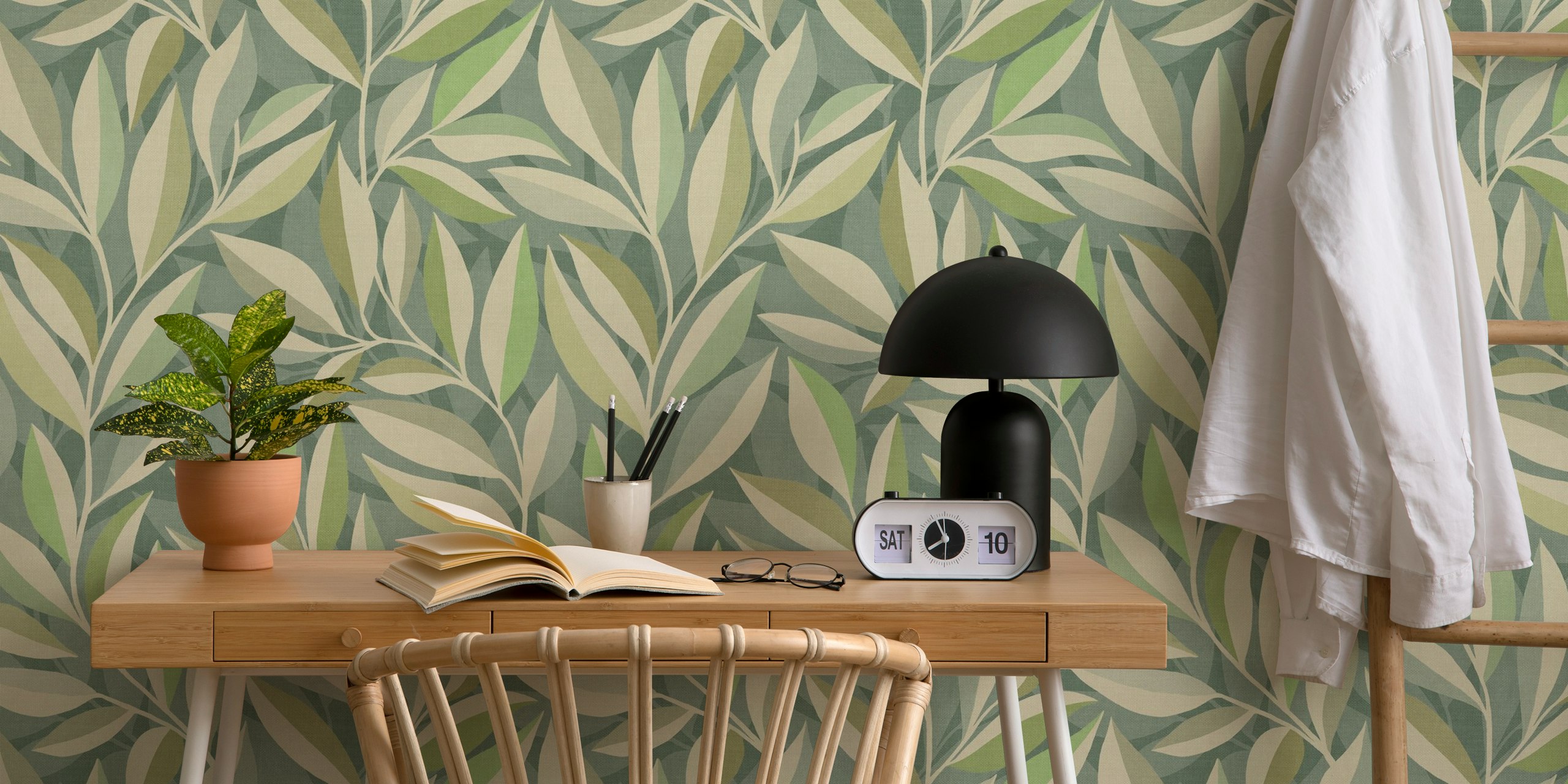 Soft Green Whispering Leaves behang in een kamer