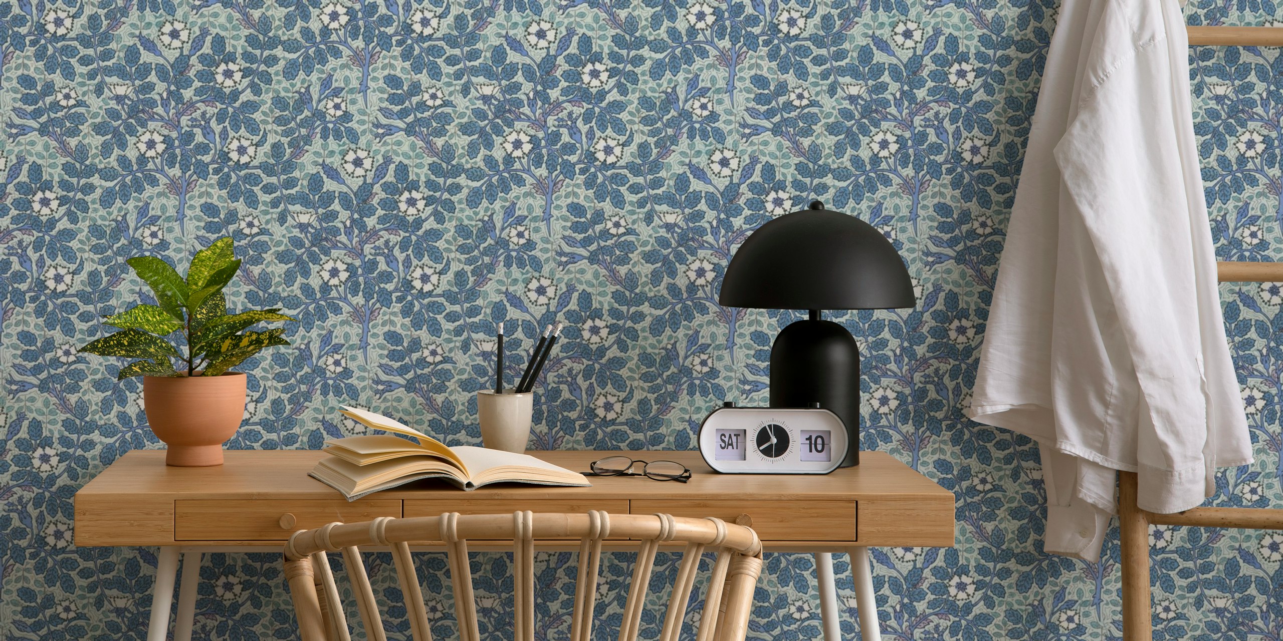 Maurice Pillard Wild Rose Pattern tapet i rum