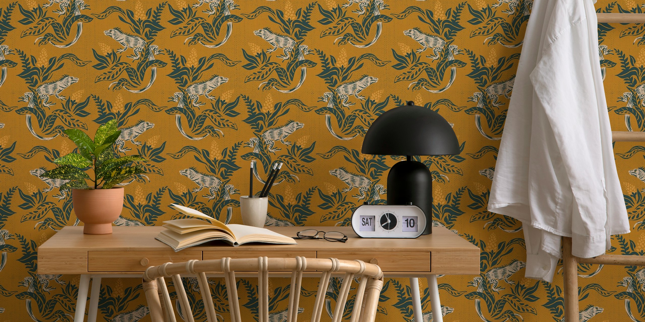 Iguana Oasis wallpaper in a room setting