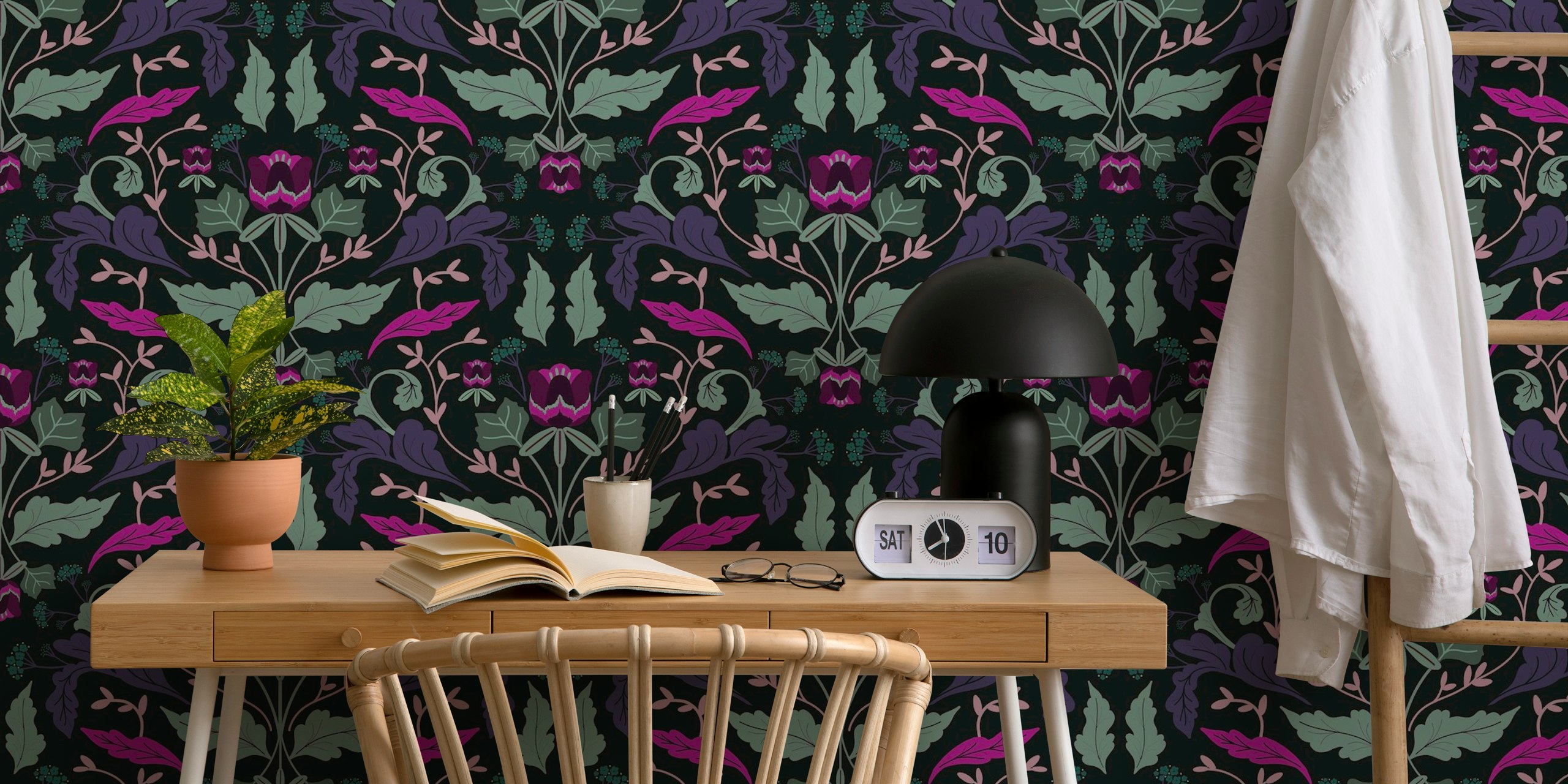 Design della carta da parati Dark Victorian Tulip Flowers