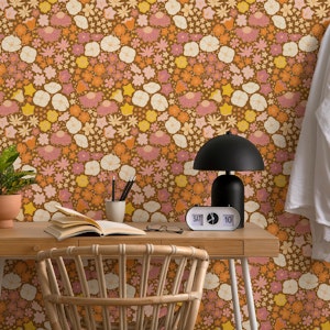 Retro Floral Cascade