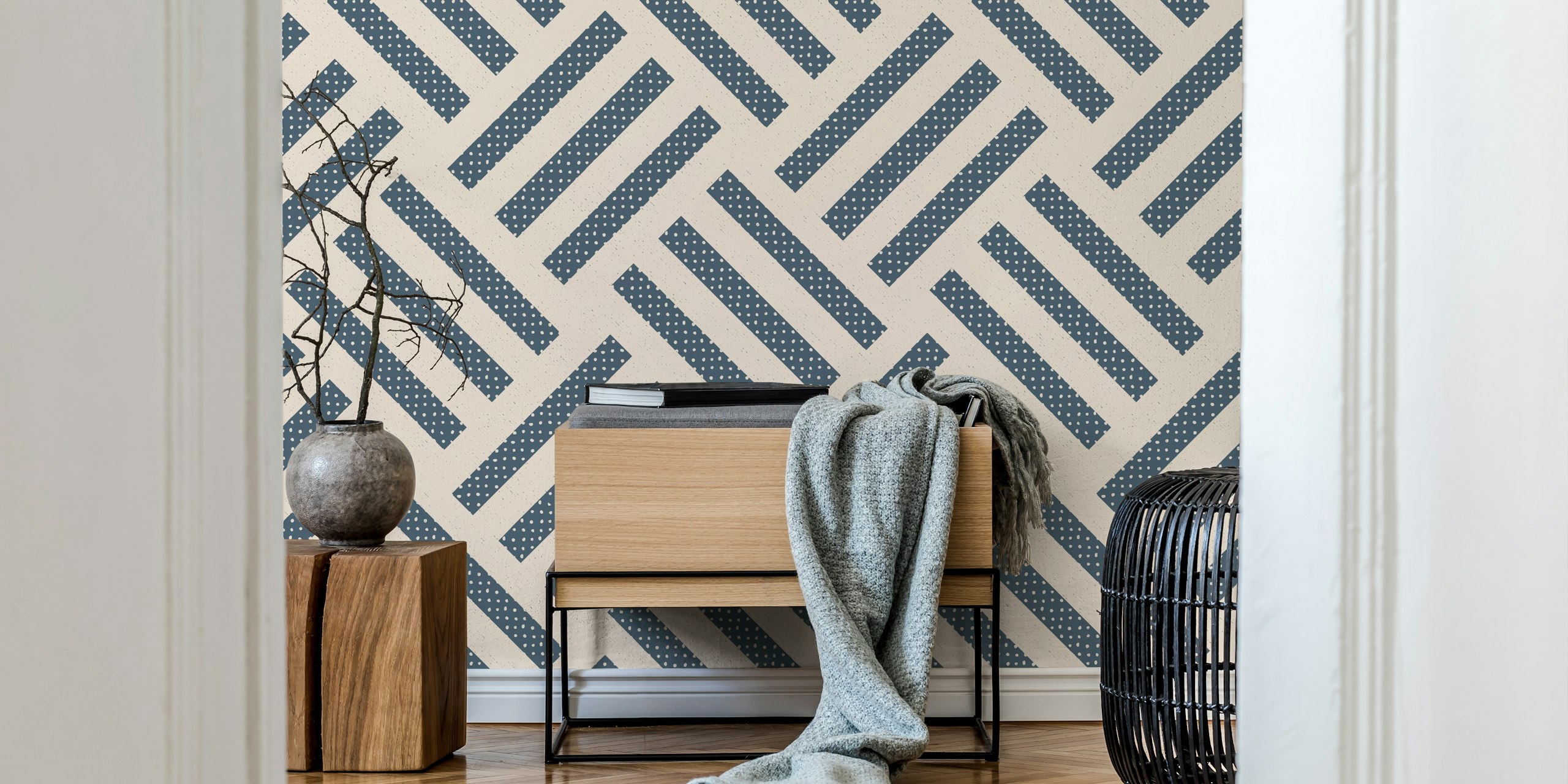 Modern striped tiles i slate blue og off-white