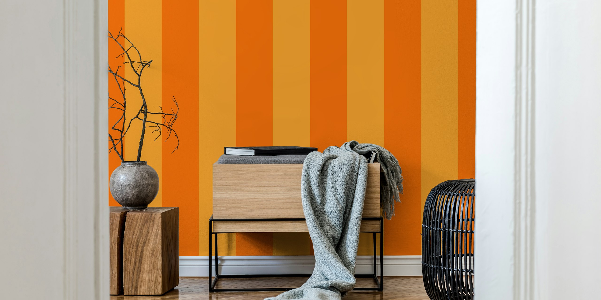 Vertical Stripes Double Orange Pattern στον τοίχο