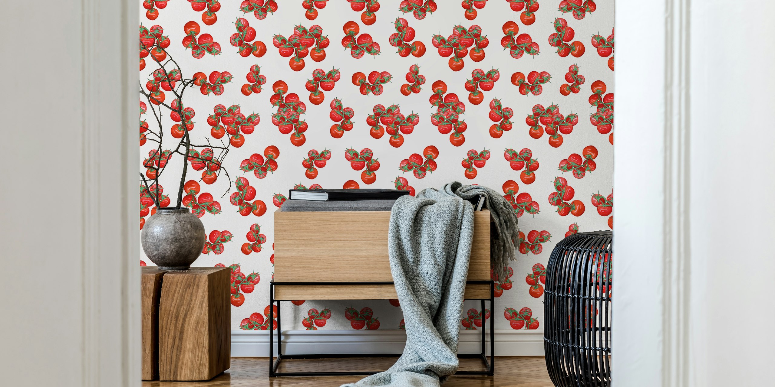 Rode tomaten op groene takken op een witte achtergrond wallpaper