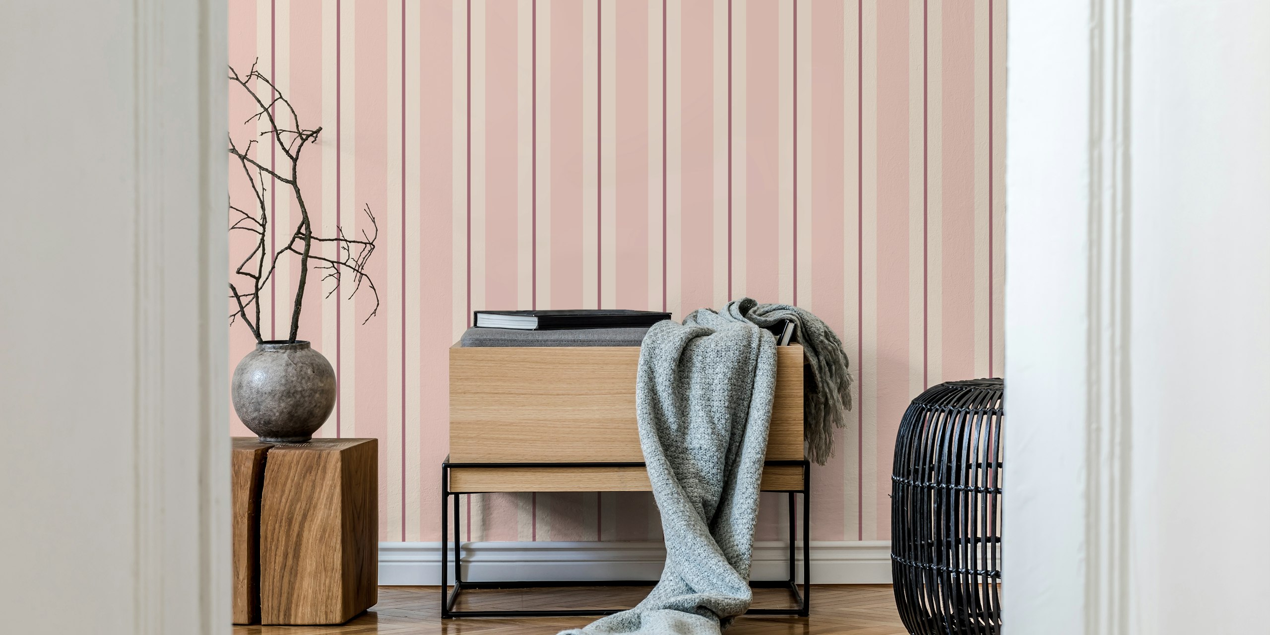 Timeless cabana stripes large – pastel pink in una stanza