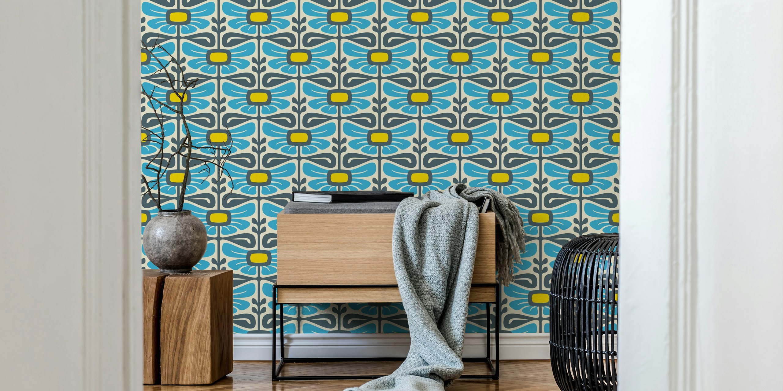 Vintage Floral Wallpaper huoneessa
