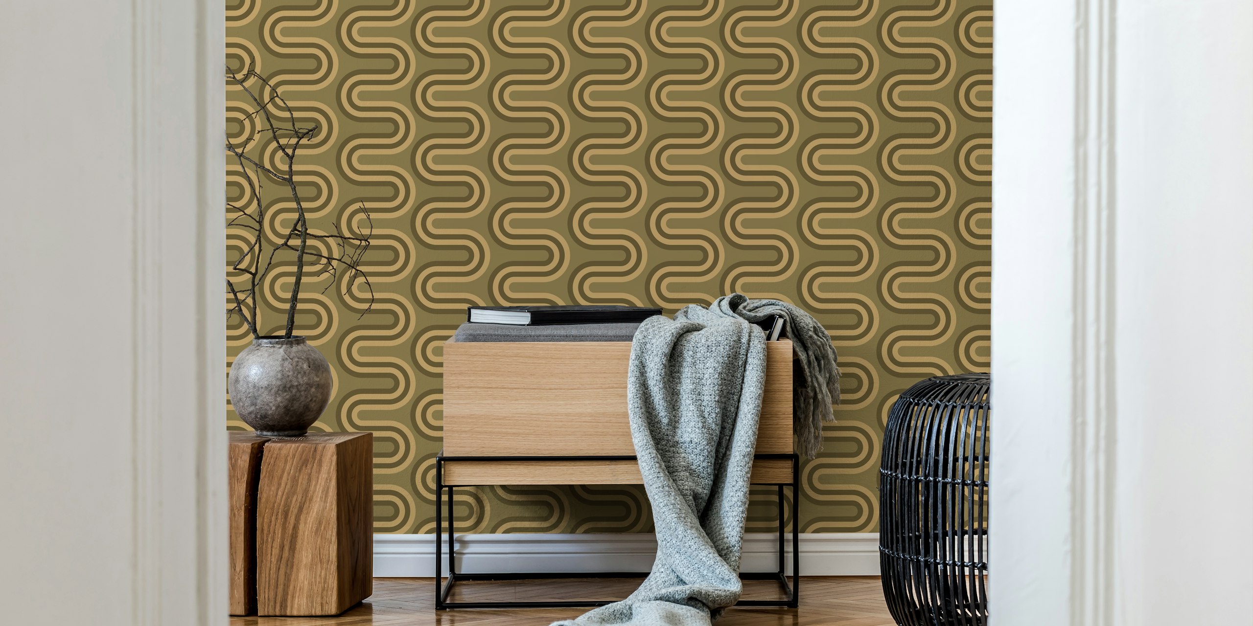 Curved zig-zag stripes in brown and beige wallpaper