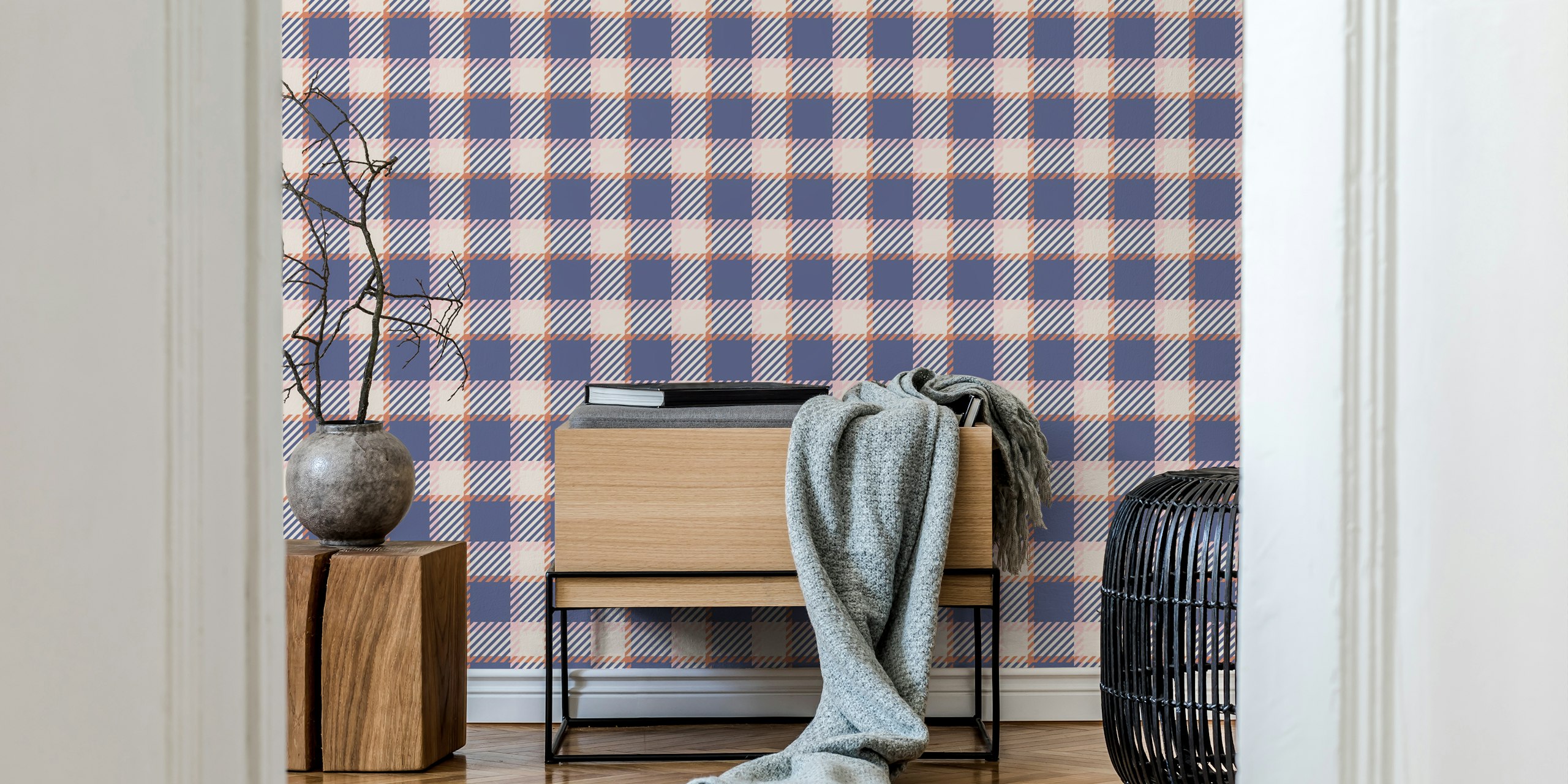 Blue Vintage Windowpane Tartan Plaid Tapete in einem Raum