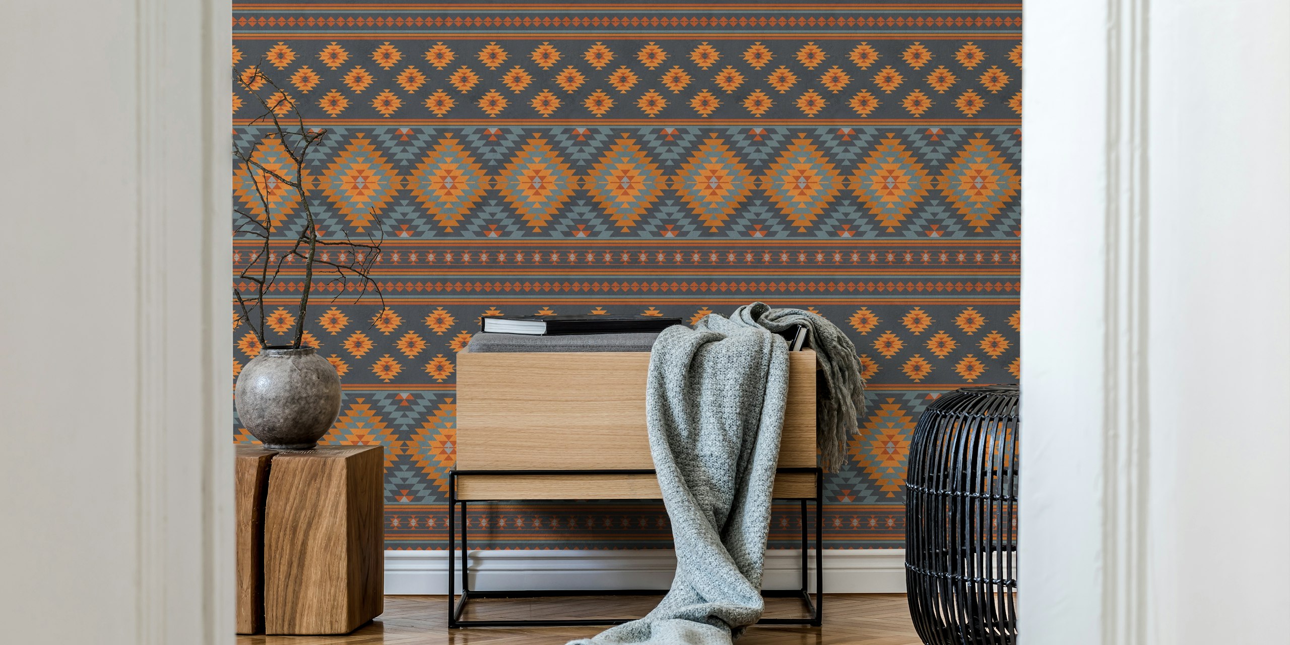 Kelim-inspirierte Wandtapete mit Streifen in Orange und Grau
