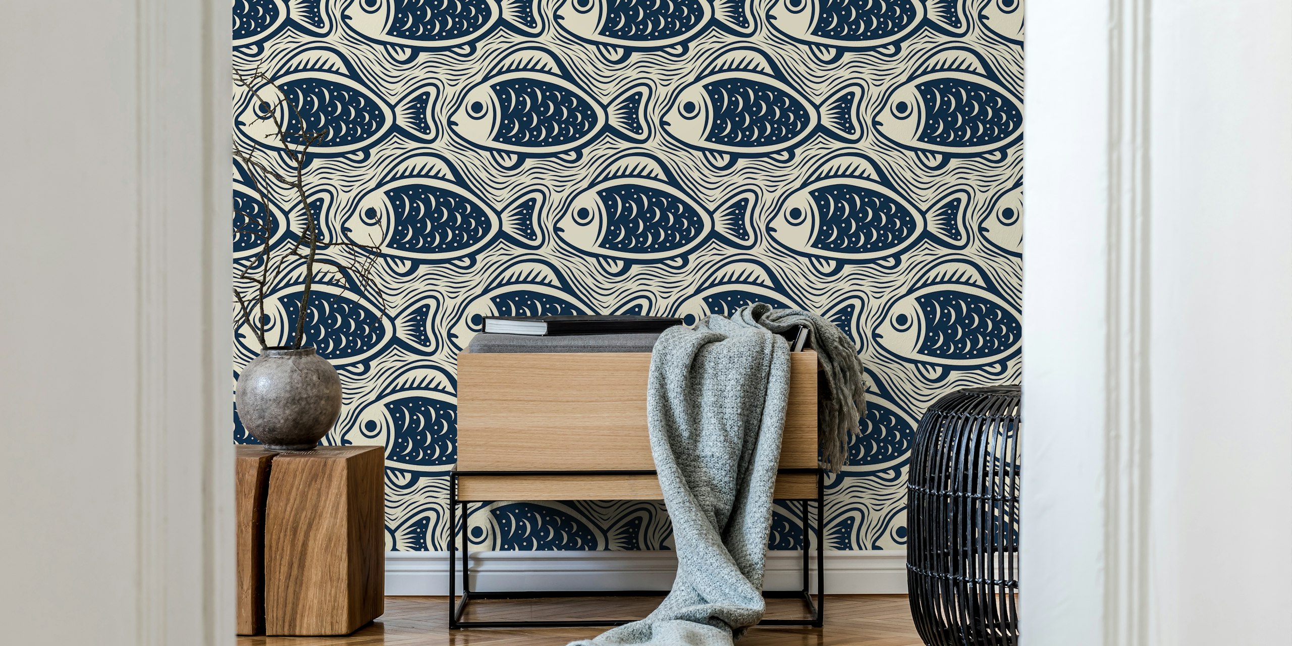 Ταπετσαρία navy fish pattern σε ένα δωμάτιο