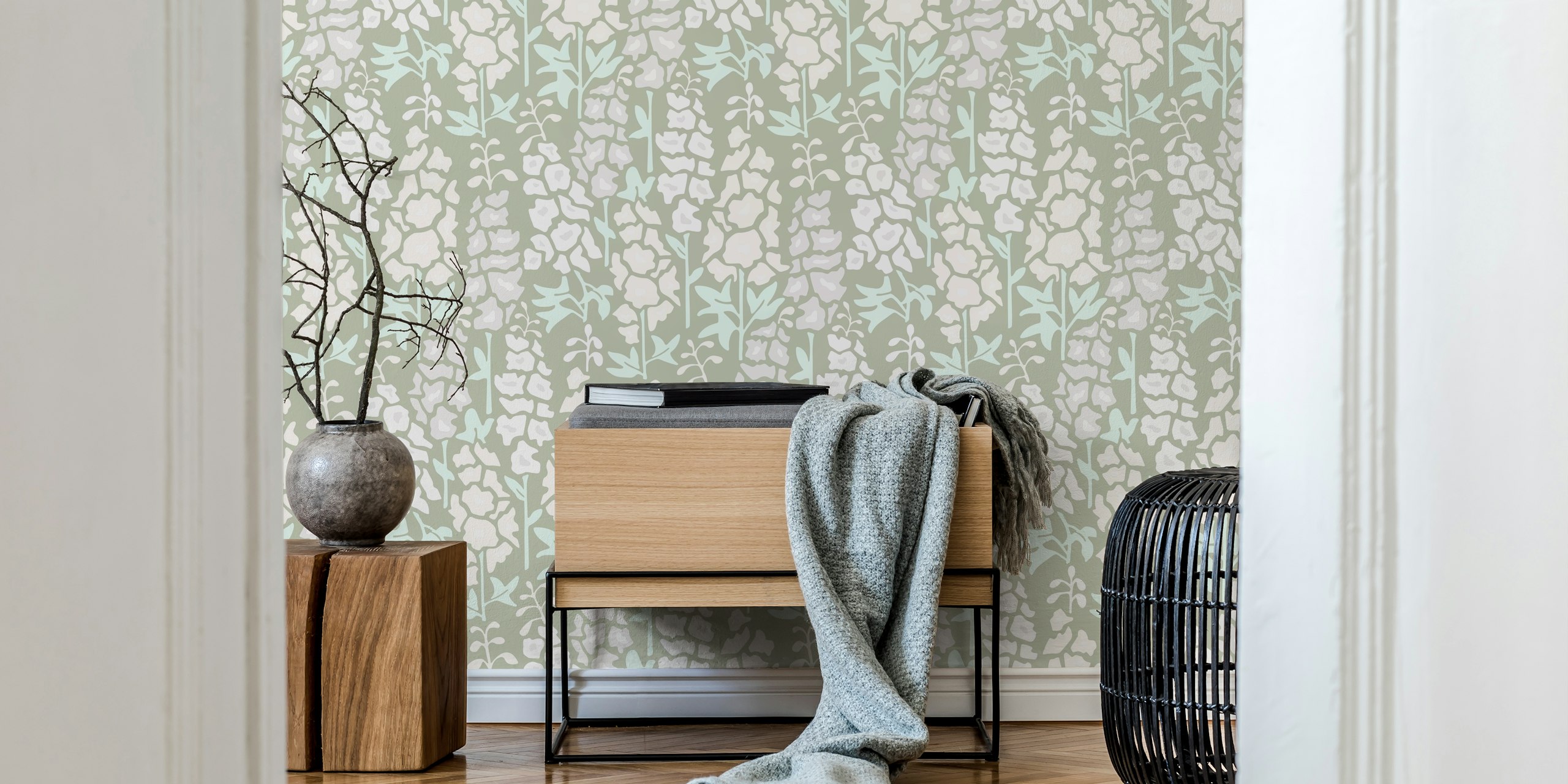 Bloemig behangontwerp in een kamer