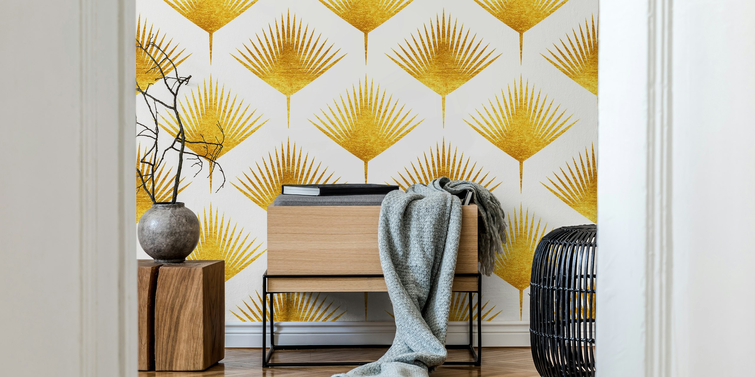 Gold palm leaves design