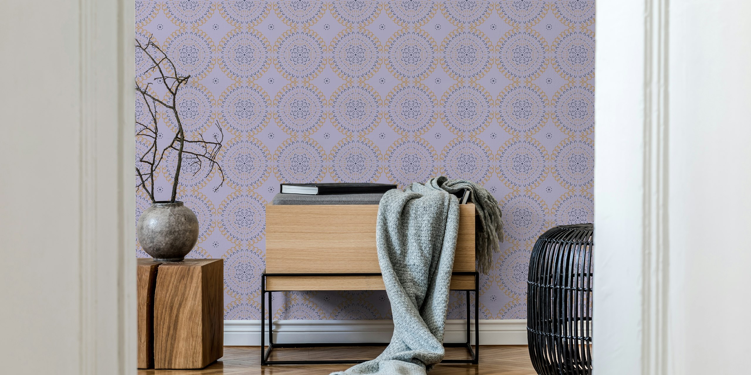 Floral pattern in light violet and gold hues wallpaper