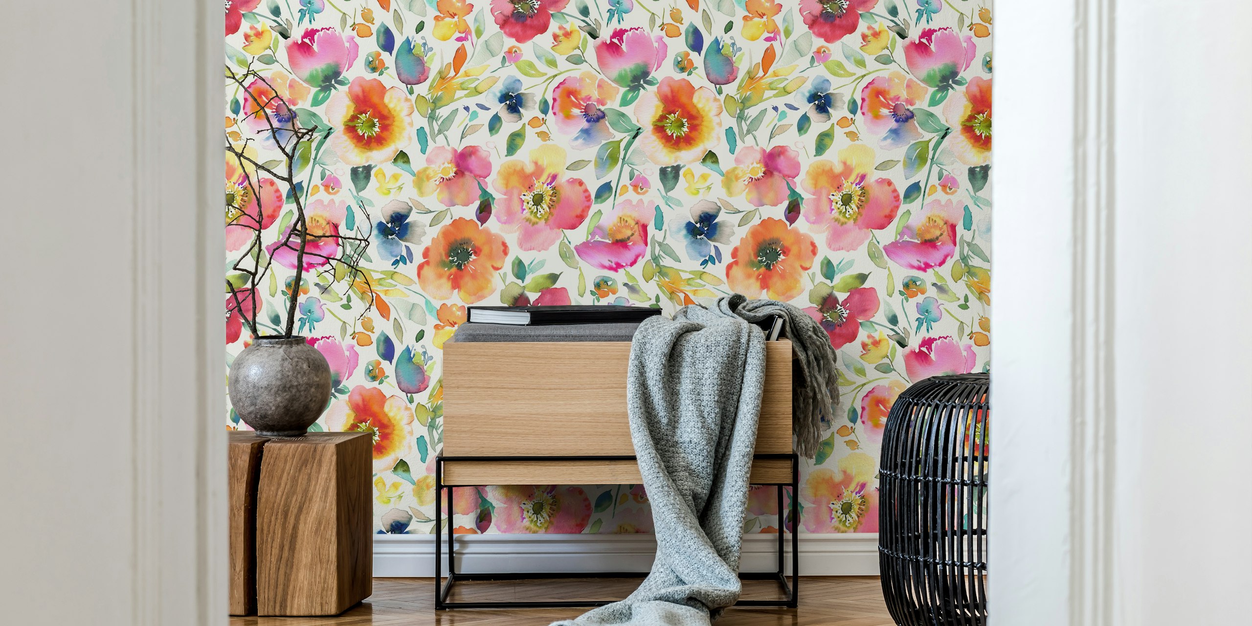 Fargerikt veggmaleri med akvarellvalmueblomster med vår-tema