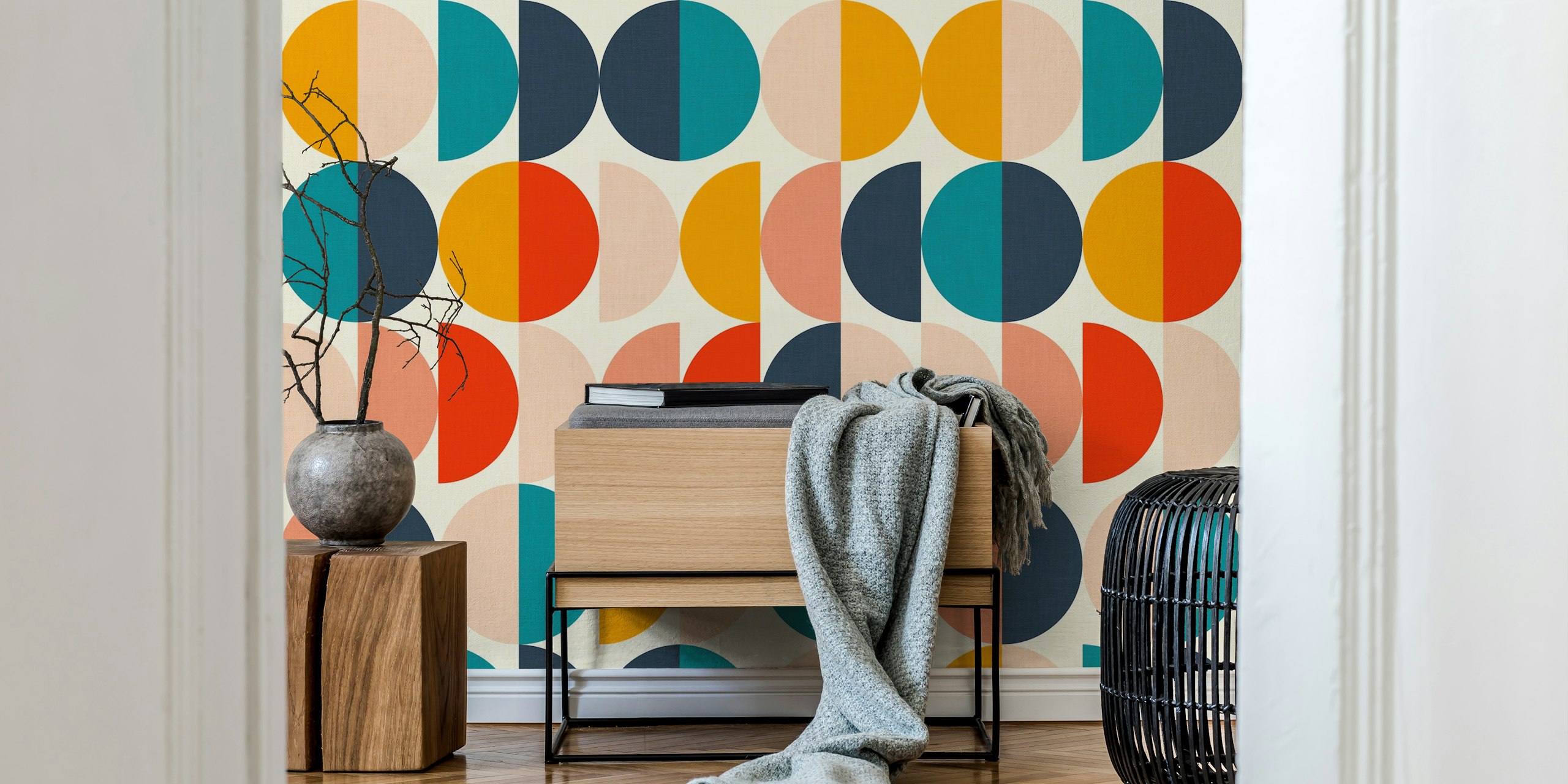 Vivid semicircles papel tapiz en una habitación moderna