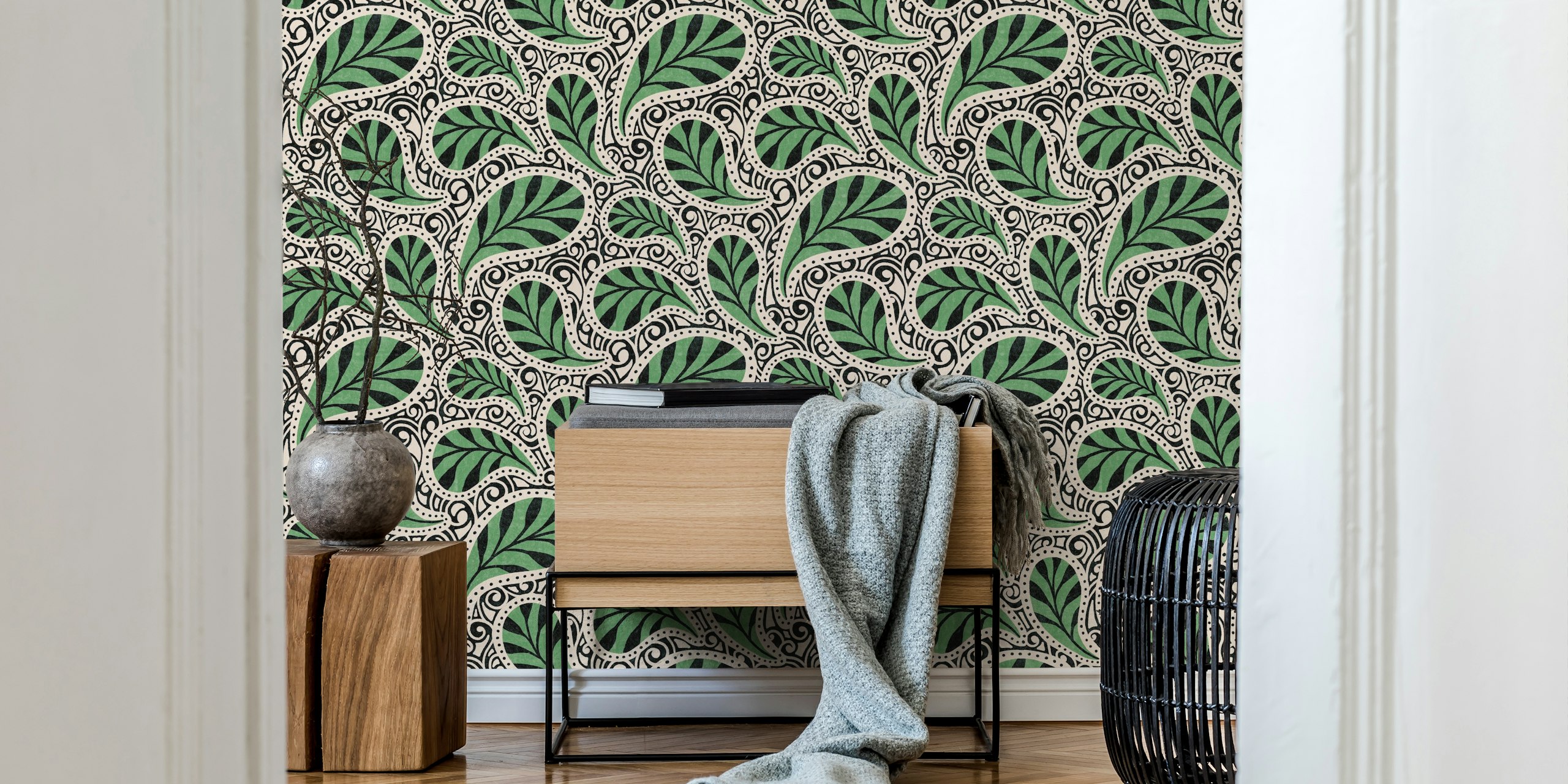 Leaf pattern in green and white, floral wallpaper