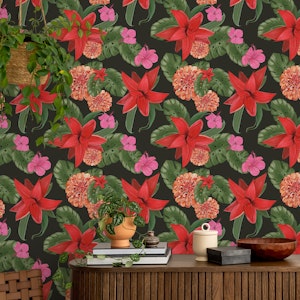 Tropical flower pattern dark