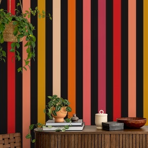 Retro stripes wallpaper
