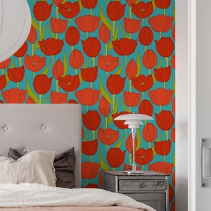 Bold Tulip Blooms Design