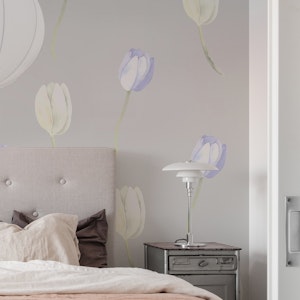 Scattered Tulip Pattern
