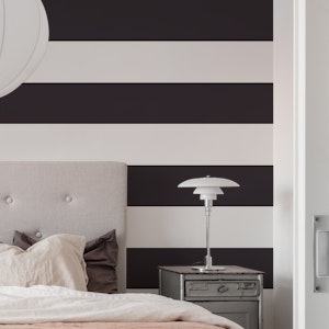 Smooth Black Stripes