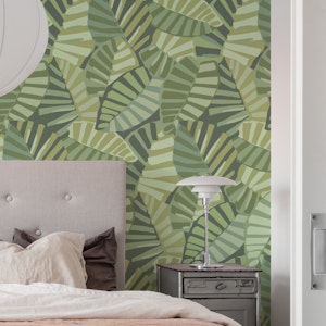 FOLIAGE PATTERN IN LIGHT GREEN