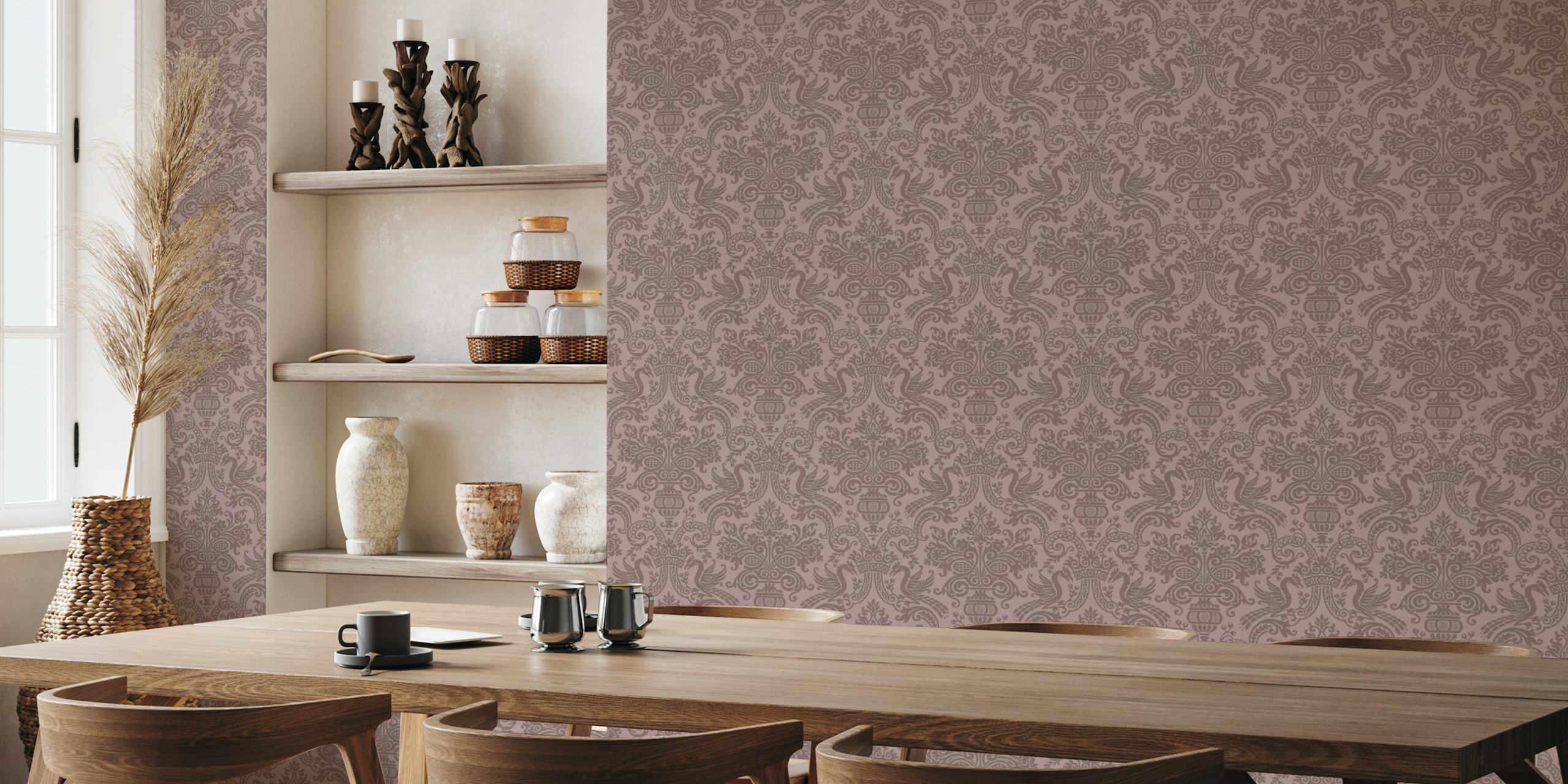 Moody pink vintage damask tapet i et rum