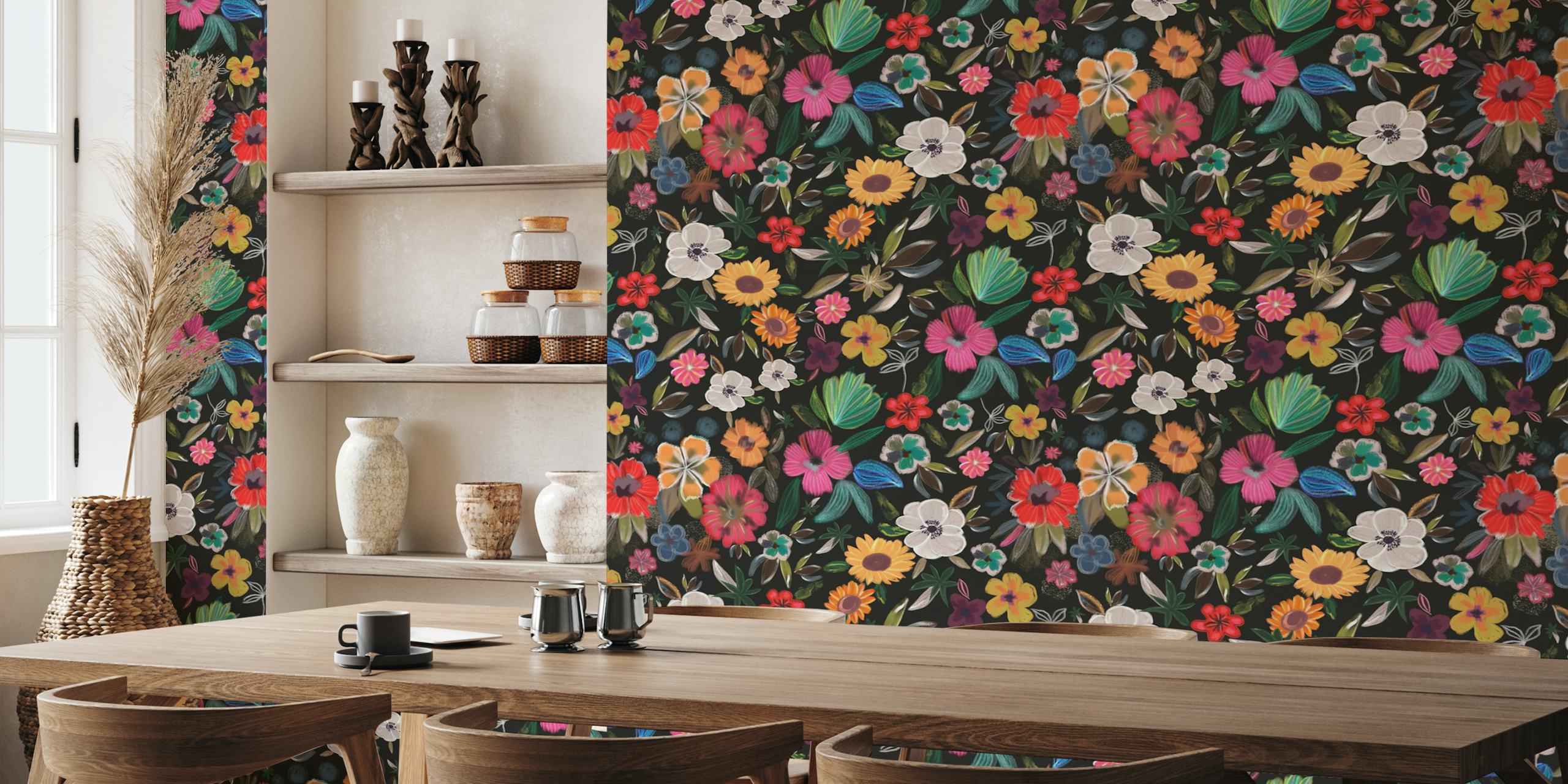 Kleurrijke bloemenbehang in een kamer
