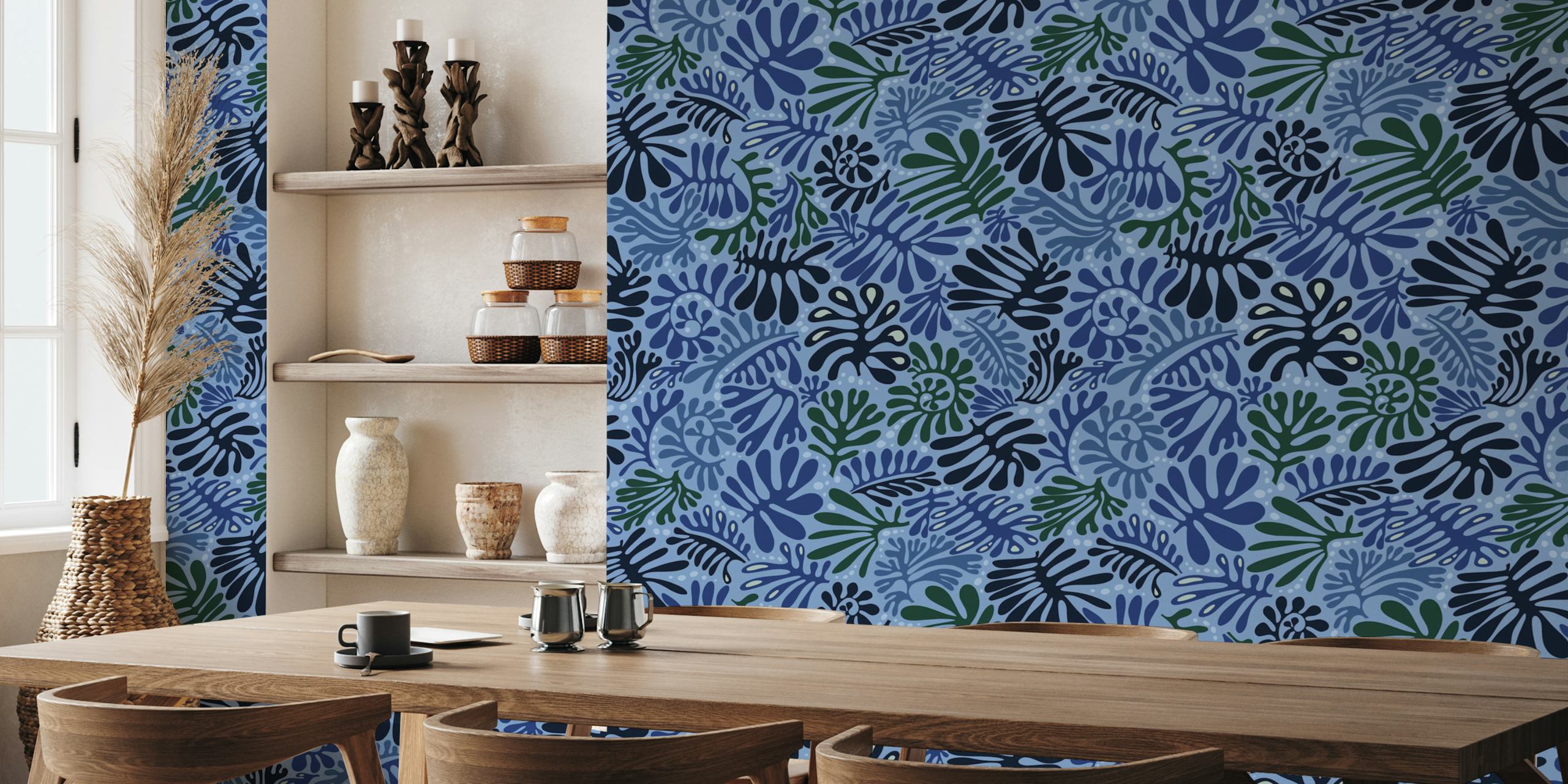 Snygg blå lövmönstrad tapet från happywall.com med olika blå nyanser och växtdesign.