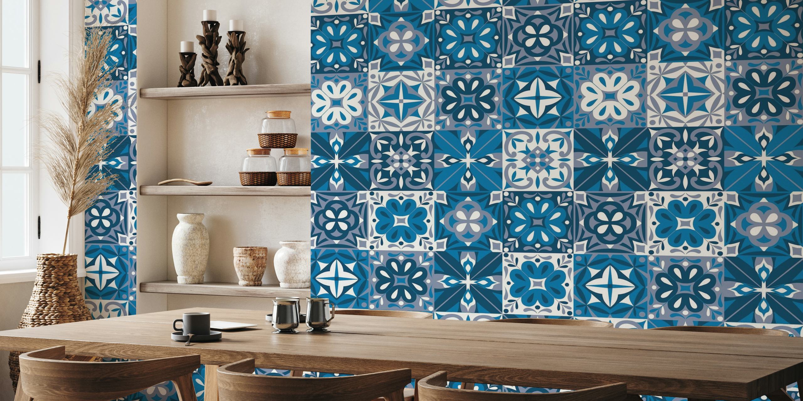 Padrão de azulejo português em azul e branco num mural de parede