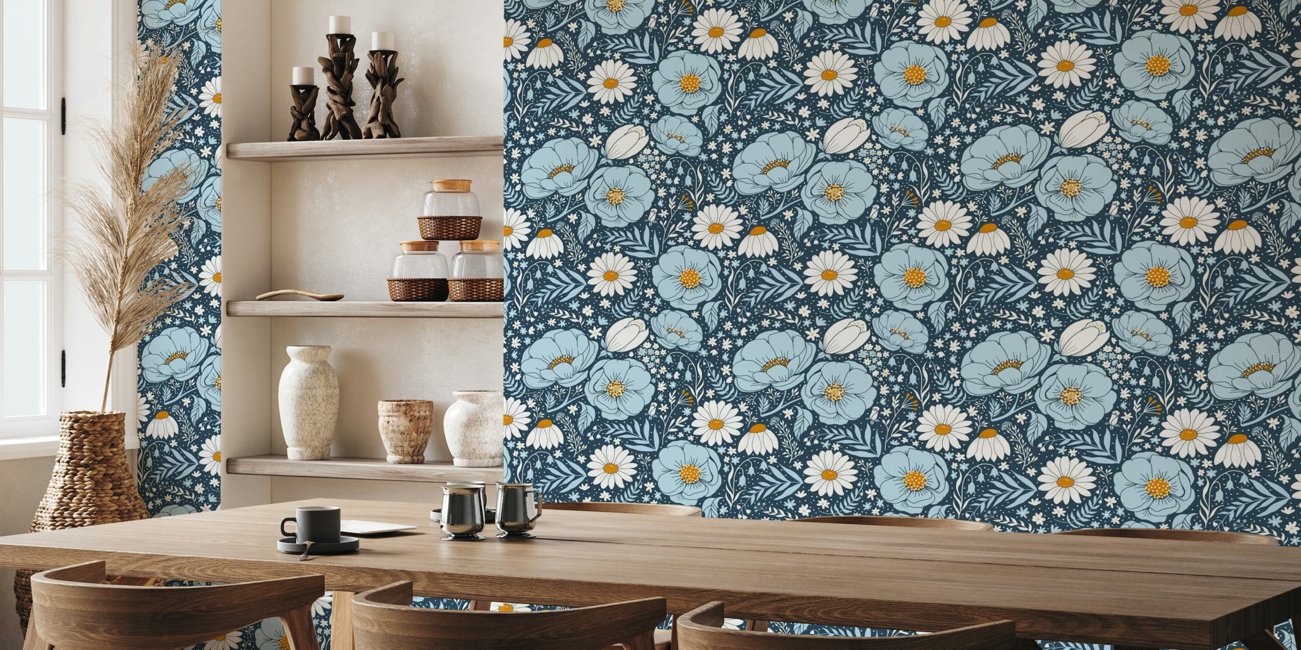 Blue and white flowers on navy blue behang