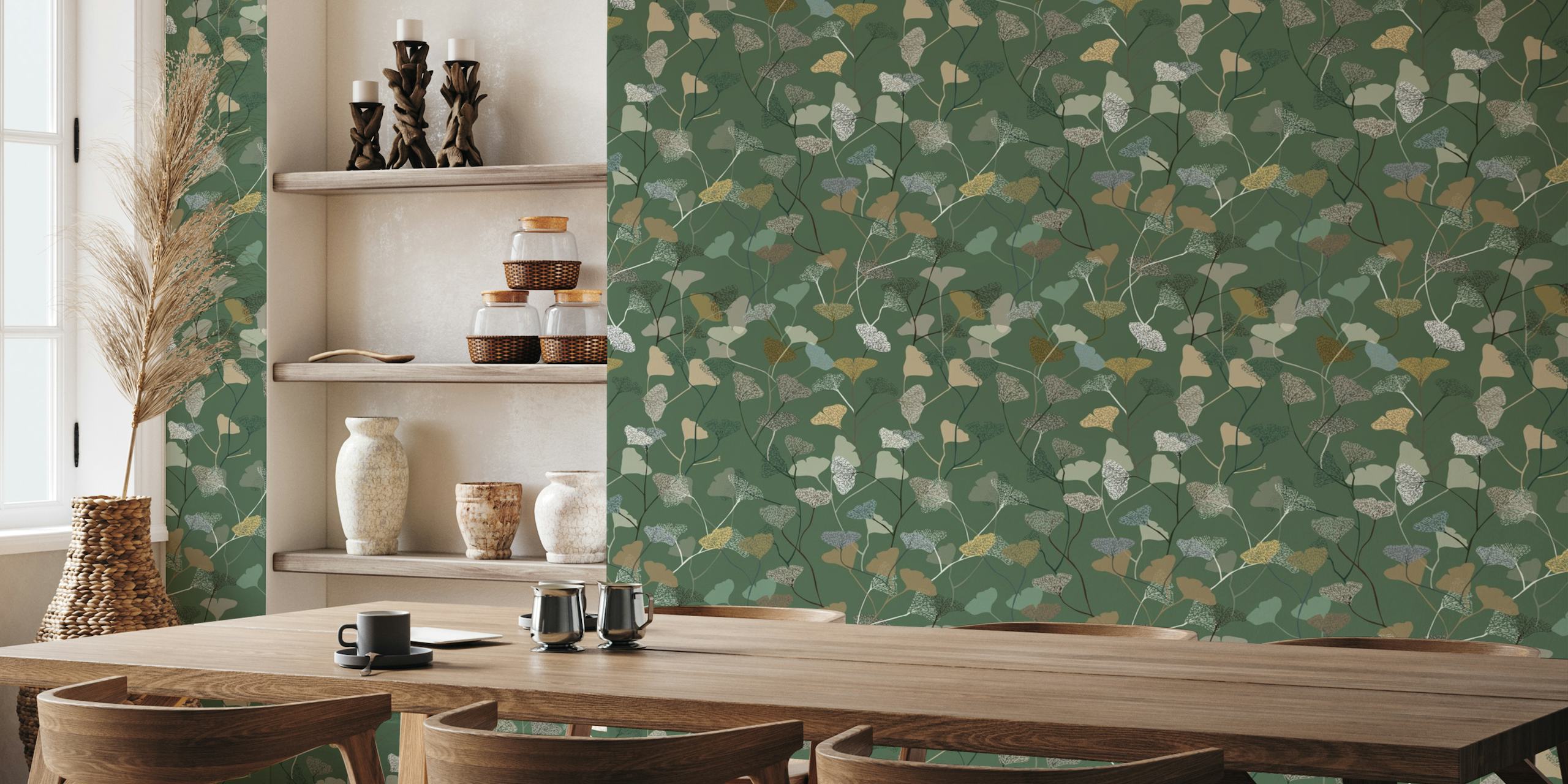 Mural de parede Ginkgo Leaves Green apresentando um padrão de folhas de ginkgo biloba em vários tons de verde com detalhes dourados e brancos.