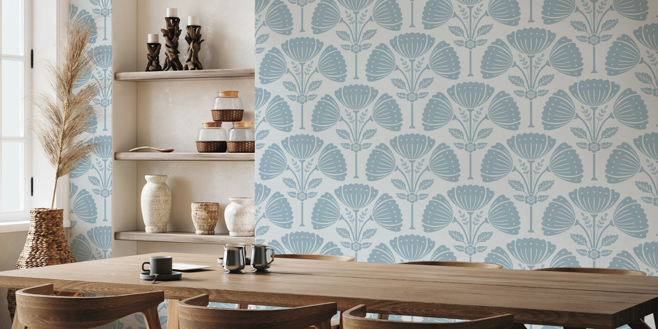 Block Print Bouquet Calm Blue -tapetti, jossa on perinteisiä kukkakuvioita rauhoittavalla sinisellä pohjalla
