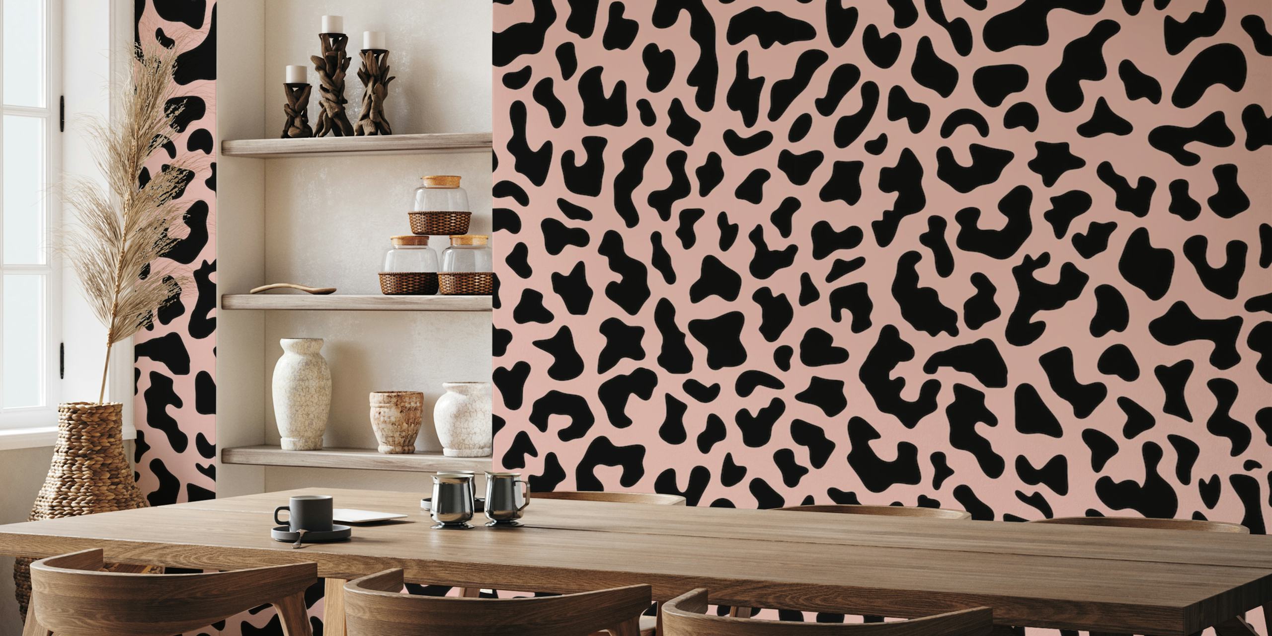 Leopardmønster tapet i et rom