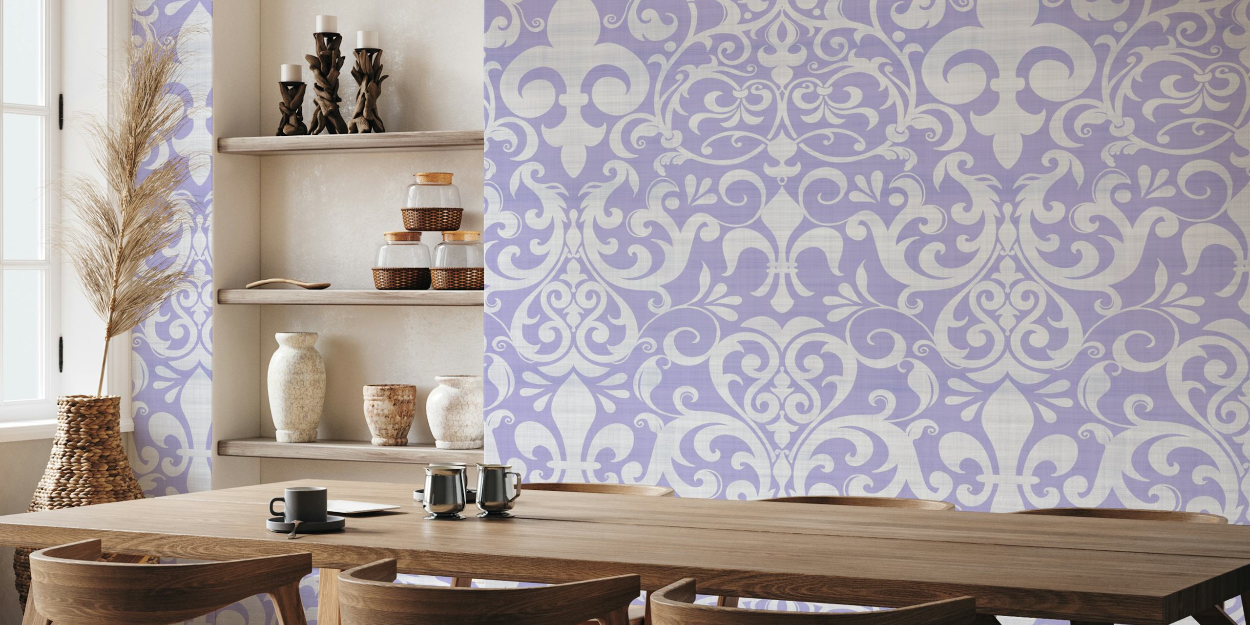 Papel de parede Pastel Lilac Fleur De Lis em um quarto
