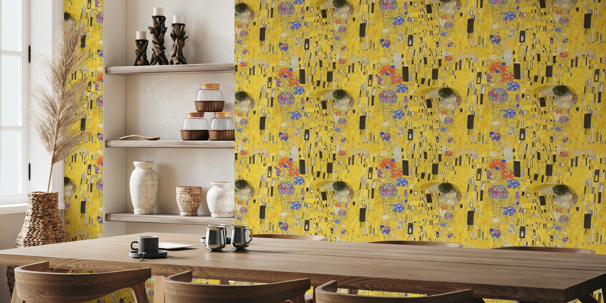 Gustav Klimt - The Kiss Pattern wallpaper in setting