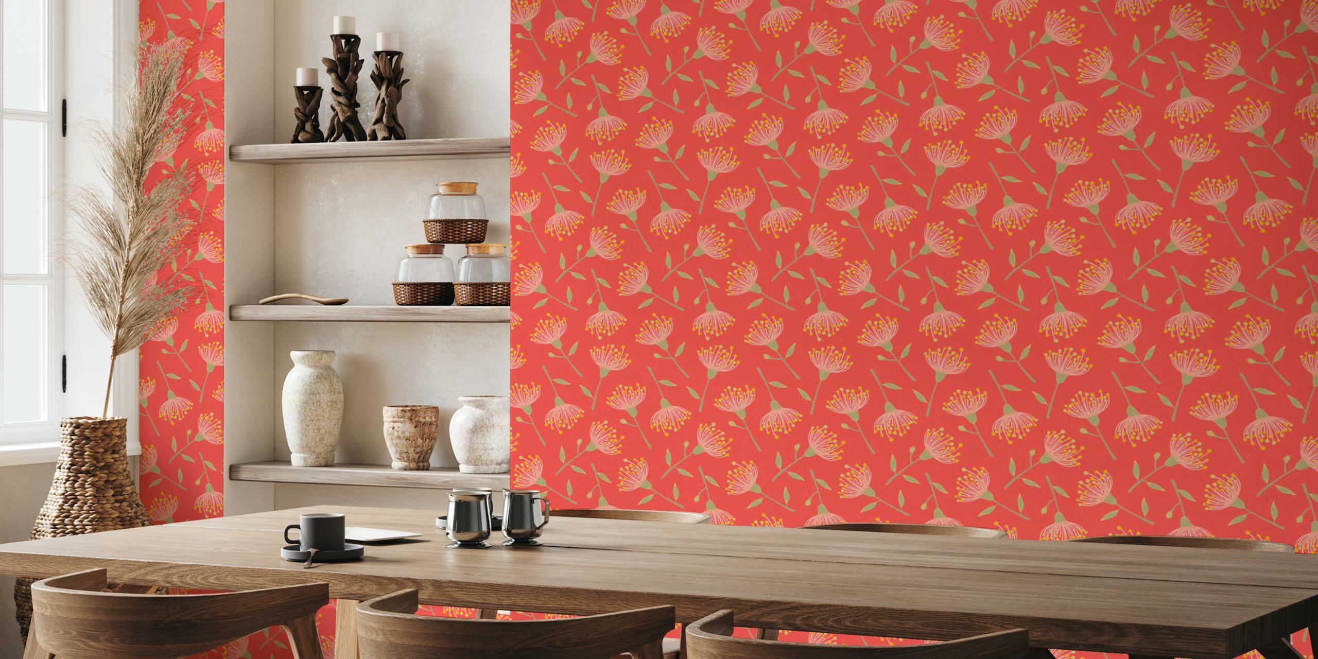 Korallenorange Eukalyptus Floral Tapete in einem Raum