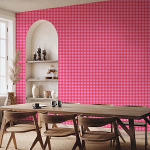 Bold Gingham Pattern in Preppy Pink