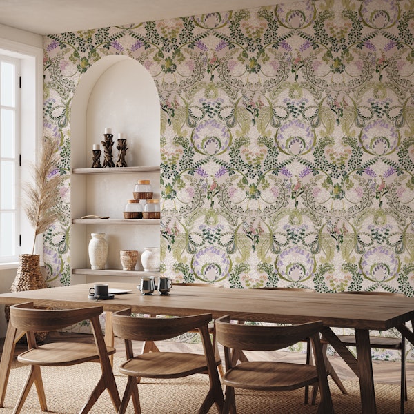 Woodland fauna creme