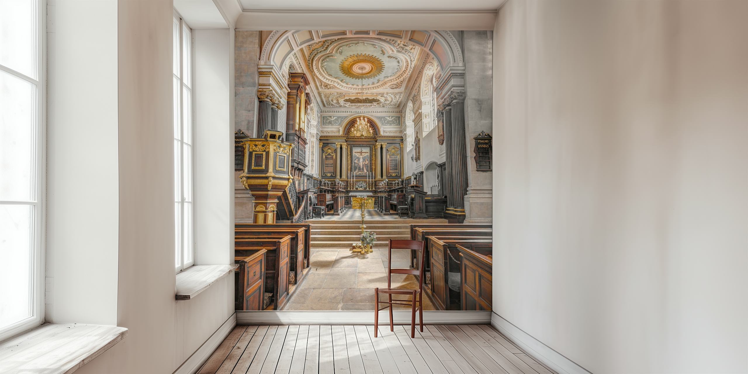 Interieur van de Allerheiligenkerk met zuilen en zonlichtmuurschildering